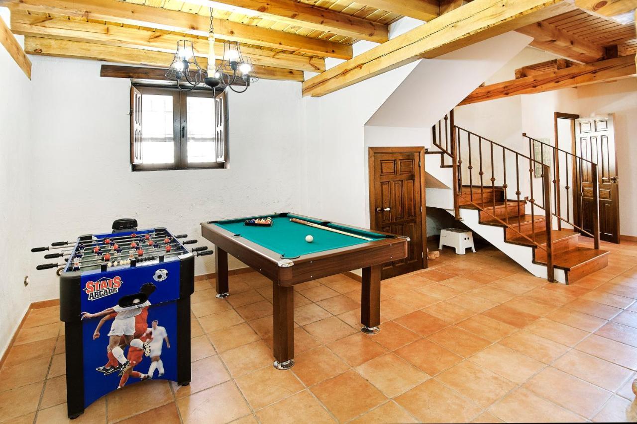 Villa Hestia Vut à Ayllón Extérieur photo
